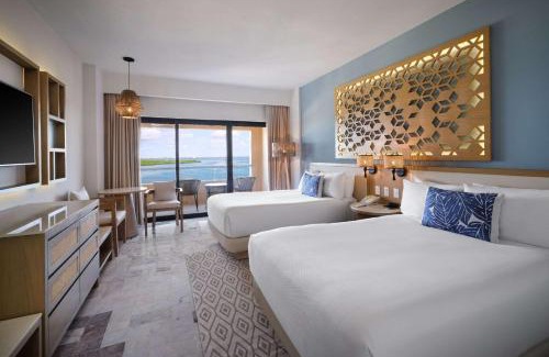 Zona Hotelera Hotel | Wyndham Grand Cancun All Inclusive Resort & Villas