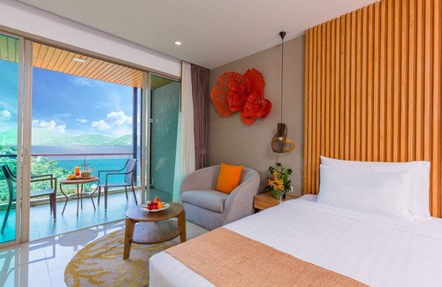 Kamala Hotel | Wyndham Grand Phuket Kalim Bay