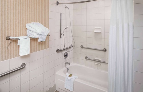 Independence Hotel | Wyndham Independence