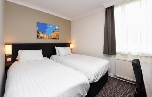 Wrexham Hotel | Wynnstay Arms, Wrexham by Marston's Inns