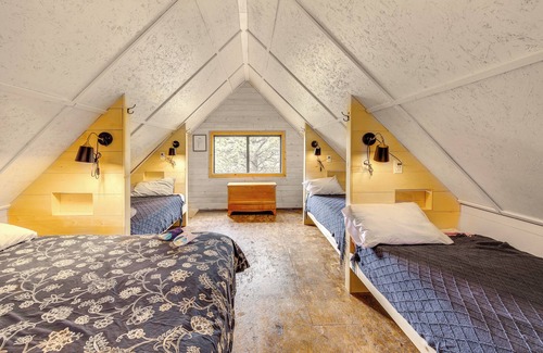 Glendo Cabina | Wyoming Cabin ~ 2 Mi to Glendo State Park!