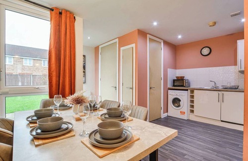 Broadheath Casa | Wythenshawe Greenbrow Retreat