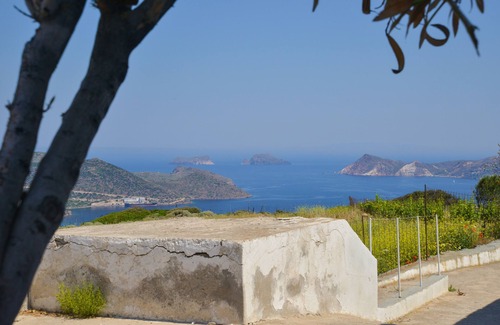 Milos Cabaña | XALAKAS SUMMER HOUSE