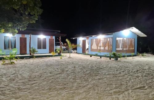 Avatoru Cama Y Desayuno | Xavier Rangiroa Lodge