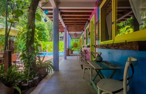 Xcaret Alquiler De RV | Xcaret Jungle: Private Cave Stay