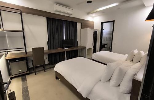 D.H.A. Hotel | Xefan Hotel and Suites