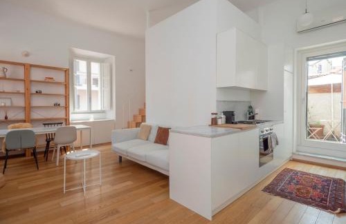 Porta Tenaglia Apartamento | Xenia Apartments - Attic studio apartment in Chinatown