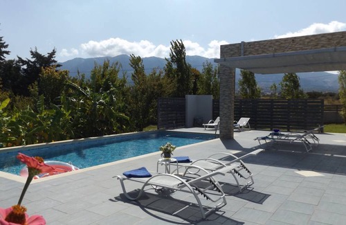 Zipari Casa | Xenos Villa 1 With Private Swimming Pool, Near The Sea