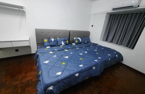 Baharu Apartamento | XHQ Home stay - Bayview b-9-2