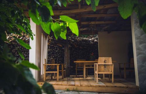 Xiaojin County Hotel | Xicen B&B