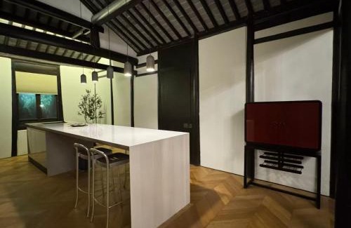 Pudong Hotel | XinSu (Shanghai Tao Family Residence)