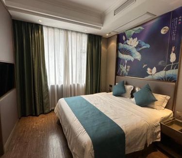Fenghuang Hotel | Xizha River View Homestay