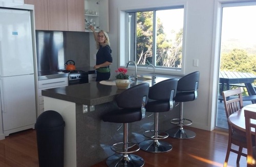 Great Barrier Island Apartamento | XSPOT acantilado apartamento eco-vacaciones para dos 4WD