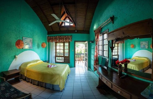 West End Hotel | Xtabi Resort