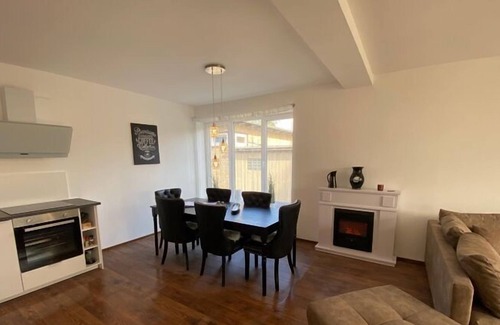 Kropeliner-Tor-Vorstadt Casa | XXL holiday home in the Hanseatic city of Rostock