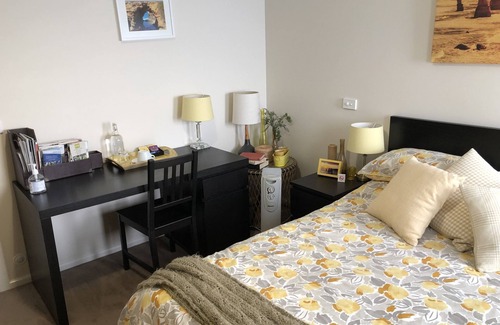 Glen Waverley Cama Y Desayuno | Vida familiar de 5 estrellas / estudiantes / ejecutivos
