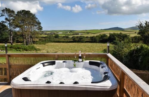 Garn Fadryn Casa | Y Caban Clyd
