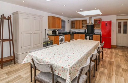 Cwmtirmynach Casa | Y CIGYDD, pet friendly, character holiday cottage in Cerrigydrudion