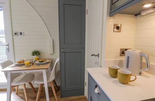 Ruthin Cabaña | Y Dderwen
