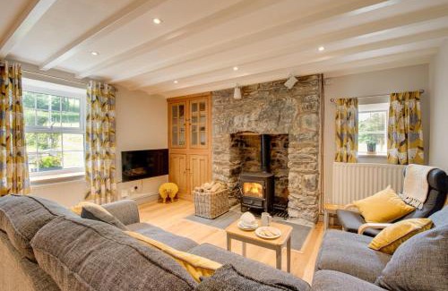 Mawddwy Casa | Y Felin