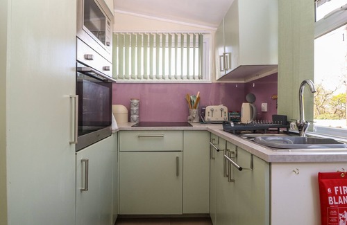 Tywyn Cabaña | Y GOEDLAN, pet friendly in Tywyn