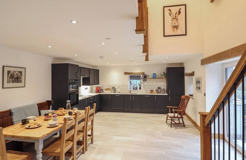 Cwmtirmynach Cabaña | Y STABL, family friendly, character holiday cottage in Cerrigydrudion