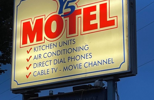 Barriere Hotel | Y5 Motel
