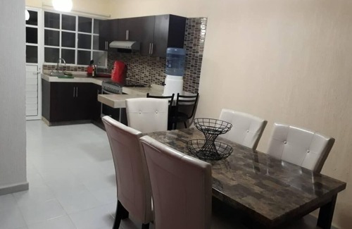 Tuxtla Gutiérrez Casa | Ya sea por trabajo o vacaciones !!!Ven a Chiapas y siéntete como en casa !!!