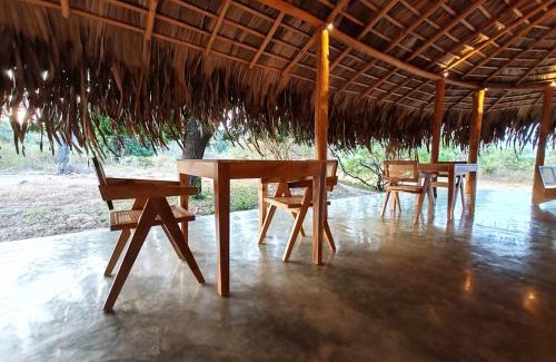 Palatupana Otro | Yaalu Yaala Safari Camp