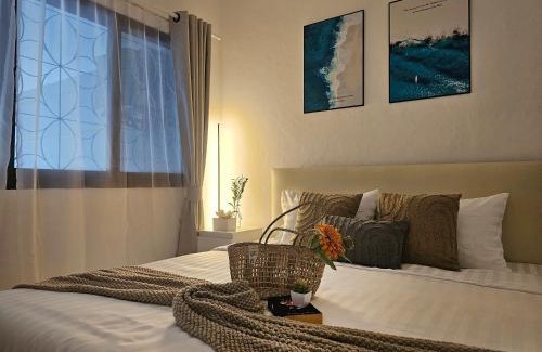 Thep Kasattri Casa | Yachting House Thalang Phuket,Near the beach and airport