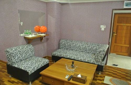 Insein Hotel | Yaewaddy Motel