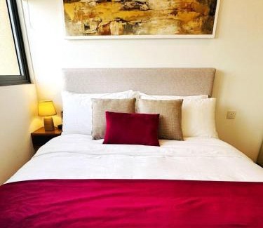 Ibbanwala Apartamento | YAKA Trizen Luxury Apartments - 53rd and 51st Floor with Stunning Views