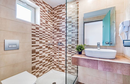 Laganas Hotel | Yakinthos Hotel