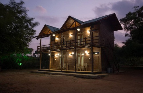 Palatupana Alquiler De RV | yala caravan village