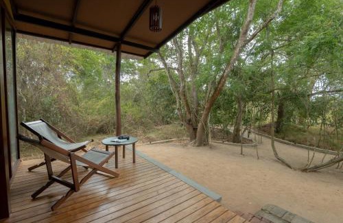 Kataragama Otro | Yala Mobile Camping inside the National Park