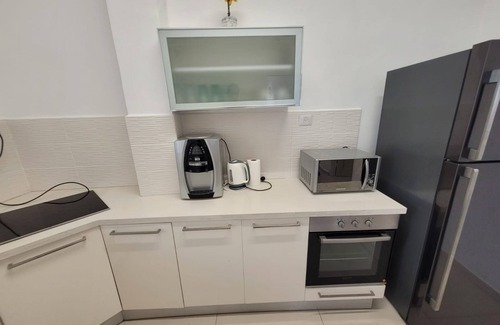Tiberias Old City Apartamento | YalaRent Promenade amazing 3BR apt