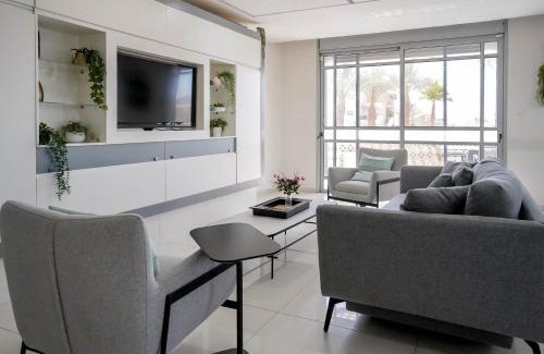 Eilat Villa | YalaRent Villa Dolina with private pool