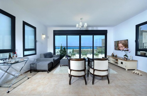 Shavei Zion Cabina | Yamim Suites On The Beach