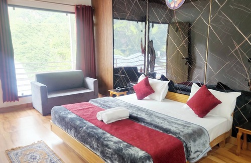 Kharsali Complejo | Yamunotri Heli Resort 7 Km. From Yamunotri Temple