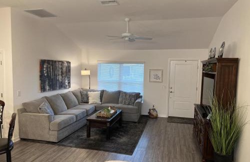 Leesburg Casa | Yancey - Cottage Home In The Village Of Cason Hammock- Villagepeople