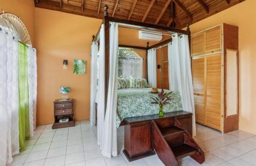Montego Bay Villa | YanceyLargo Estate - Newly Renovated 7BR Beautiful Two-Story w Gorgeous Mountain View villa