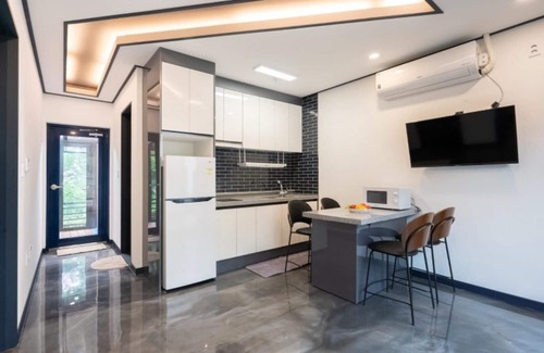 Seojong Casa | Yangpyeong Chorokbam Pool Villa Pension