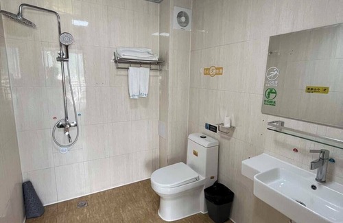 Yangshuo Hotel | Yangshuo Singingriver climbers house