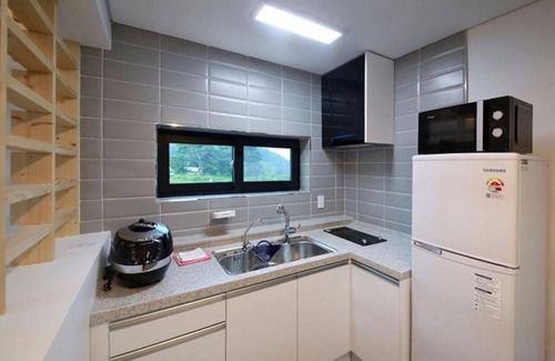 Sokcho Casa | Yangyang 56st Pension