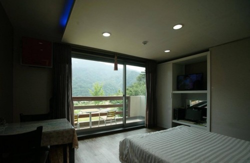 Yangyang Casa | Yangyang Denver House Pension