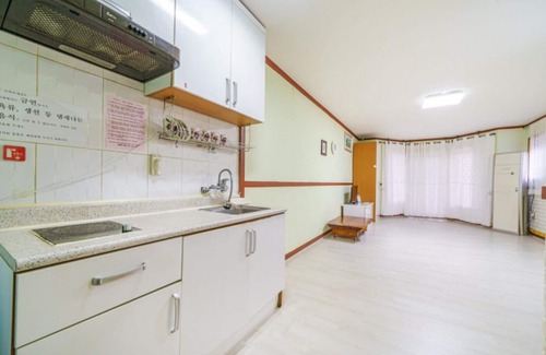 Sokcho Casa | Yangyang Seorakdaemunteo Pension