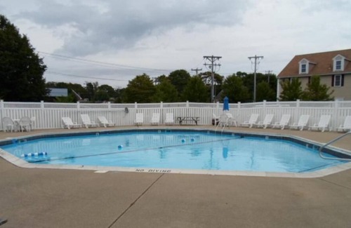 West Yarmouth Hotel | Yarmouth Resort