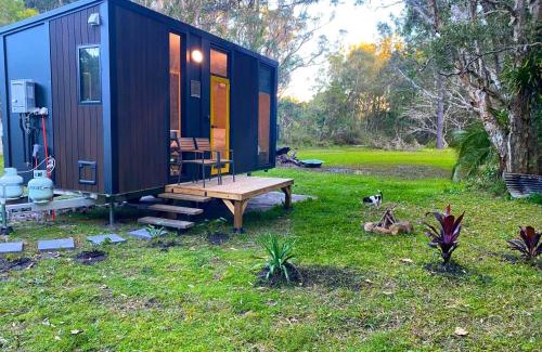 Stuarts Point Casa | Yarriabinni Escape 1 by Tiny Away
