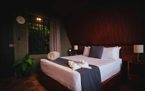 Bijagua Chalet De Esquí | Yarumo Lodge, Río Celeste Black Chalets