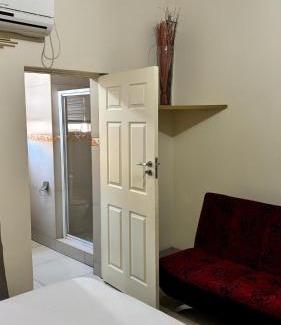 Ladysmith Cama Y Desayuno | Yaseens B&B